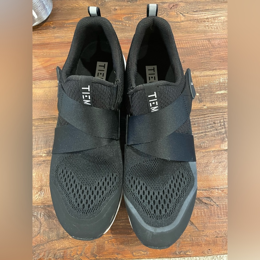 Tiem cycle shoes
